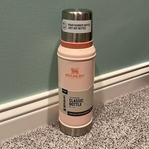 STANLEY CLASSIC LEGENDARY BOTTLE | 1.0 QT LIMESTONE